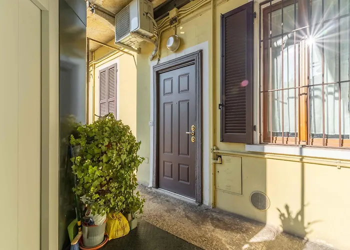 The House Of Via Muratori 6